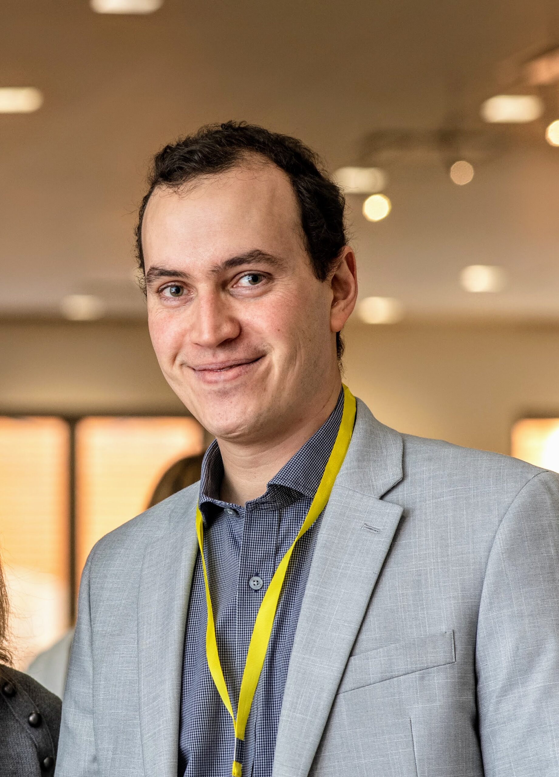 Dr Henrique Pacini
